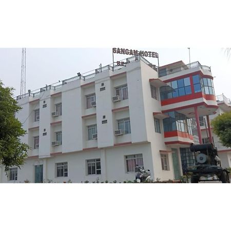 Hotel Sangam, Varanasi Exterior foto