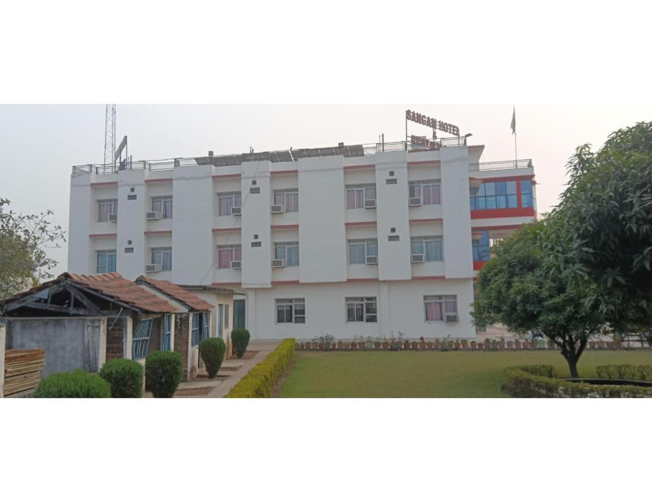 Hotel Sangam, Varanasi Exterior foto